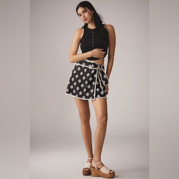 Farm Rio Linen Wrap Skort Size Large BNWT - Picture 1 of 6